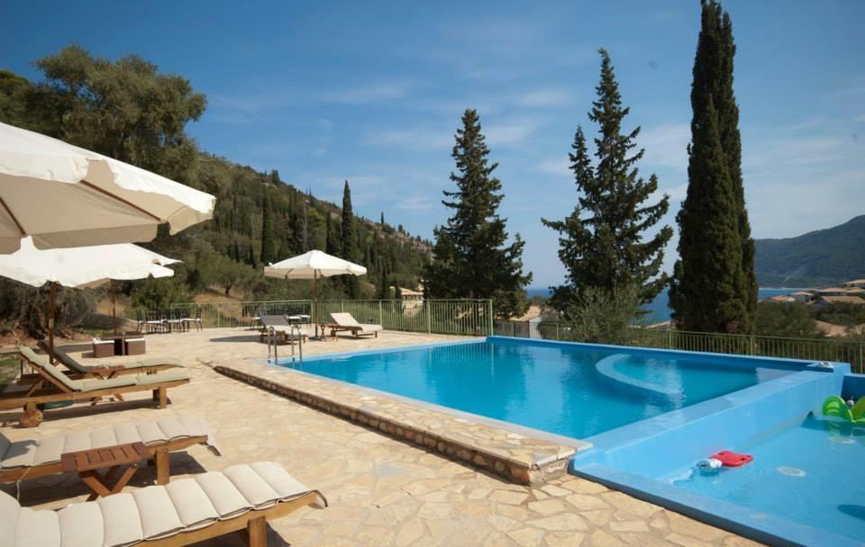 Lefkas Petra Áyios Nikítas